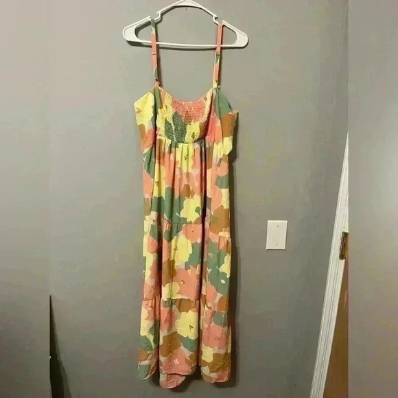 Social Standard by Sanctuary Women's smocked back Floral Maxi Dress XX-Large - Picture 2 of 9